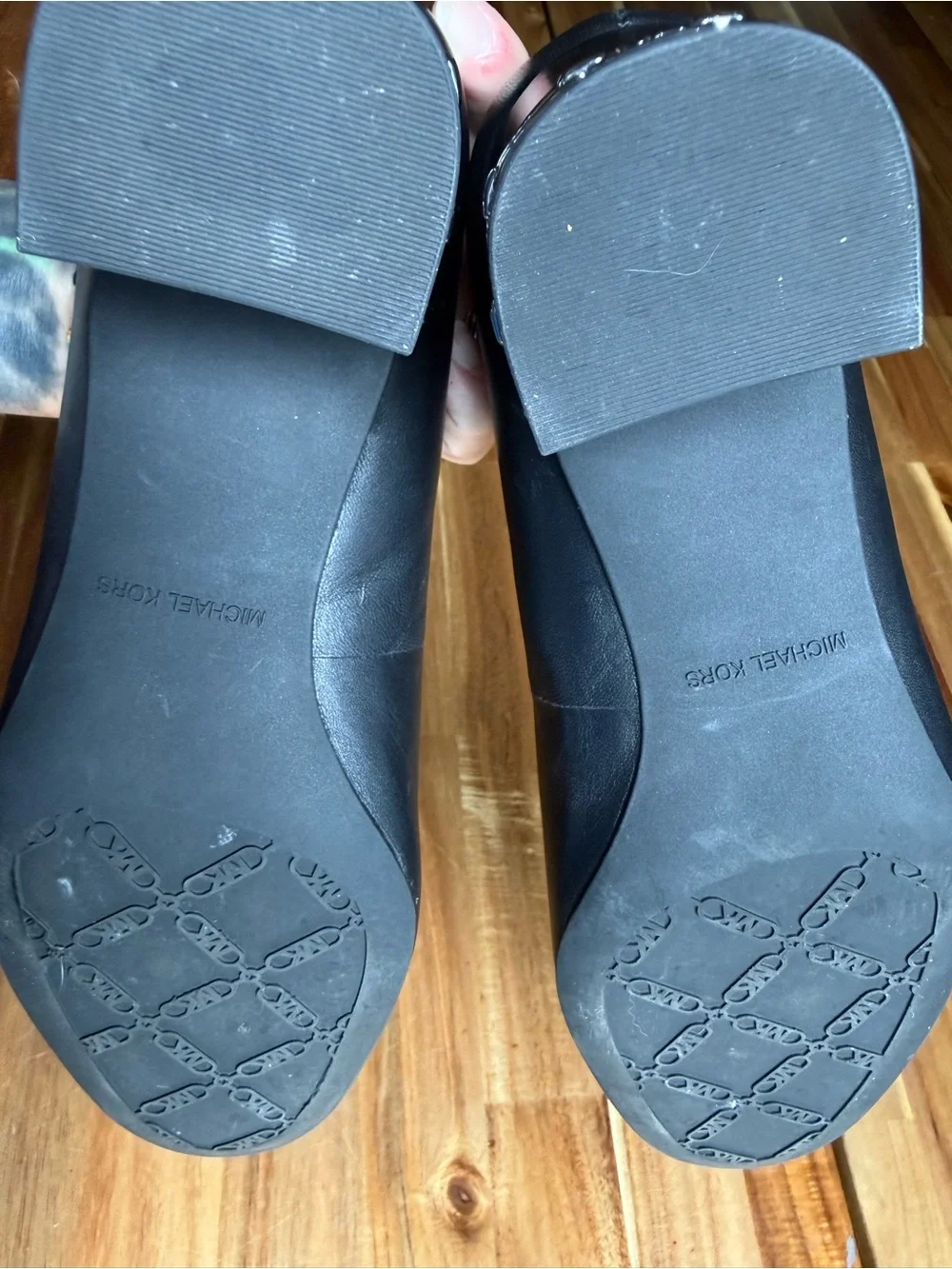 MICHAEL Michael Kors June Mid Heel